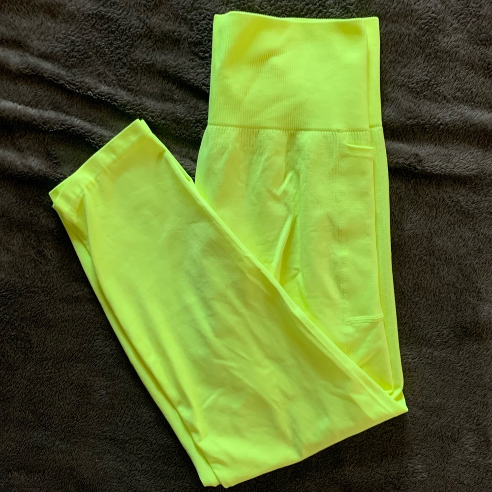 PINK Victoria Secret cool and comfy leggings